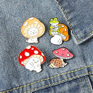 Cute Enamel Brooch, Pins Sets Cartoon Mushroom Brooches, Cat Frog Hedgehog Animal Plant Brooch, Pin for Backpack Clothes DIY Party Decoration