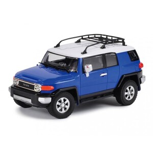 Toyota FJ Cruiser Rechargeable 1:16 Remote Control Car